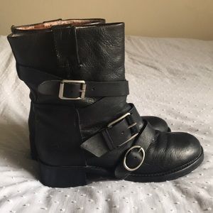 Biker boots🏍👢Lucky Brand black leather chunky